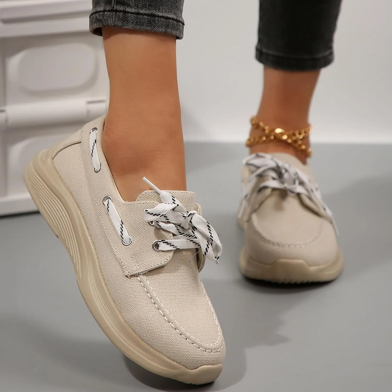 2025 Women's Canvas Slip On Shoes Lace Up Sneakers Slip On Low Top Arch Support Walking Loafers Orthopedic Non Slip Closed Toe Running Casual Boat Shoes Soft Tennis Shoe for Daily Wear