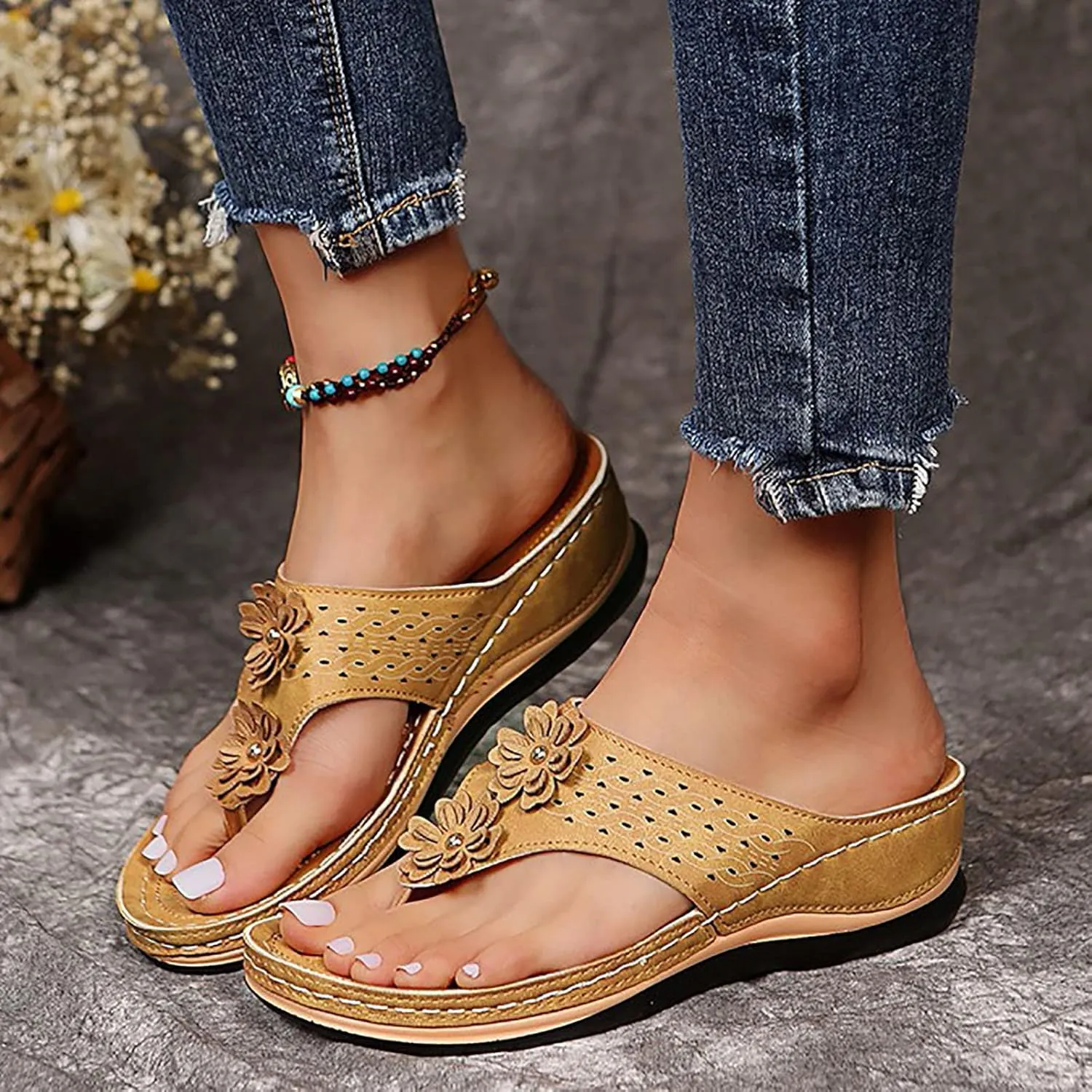 Eduavar Summer Sandals for Women 2023, Sandals Women Dressy Summer Breathable Flip Flops Summer Beach Sandals Slippers