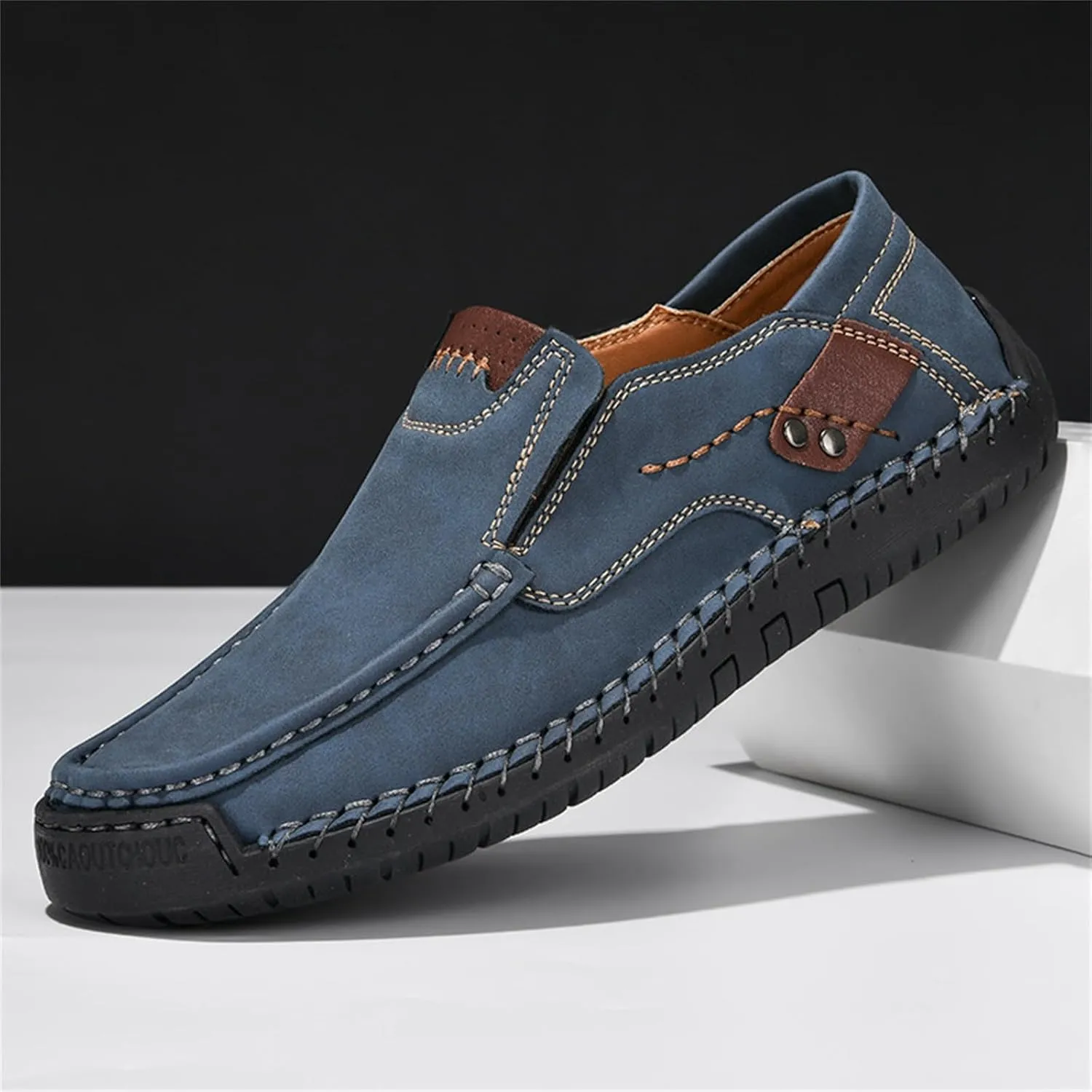 Men's Casual Shoes 2025 Breathable Comfy Flat Bottom Bussiness Casual Shoes for Work Slip on Non Slip Plus Size Leather Loafers for Men
