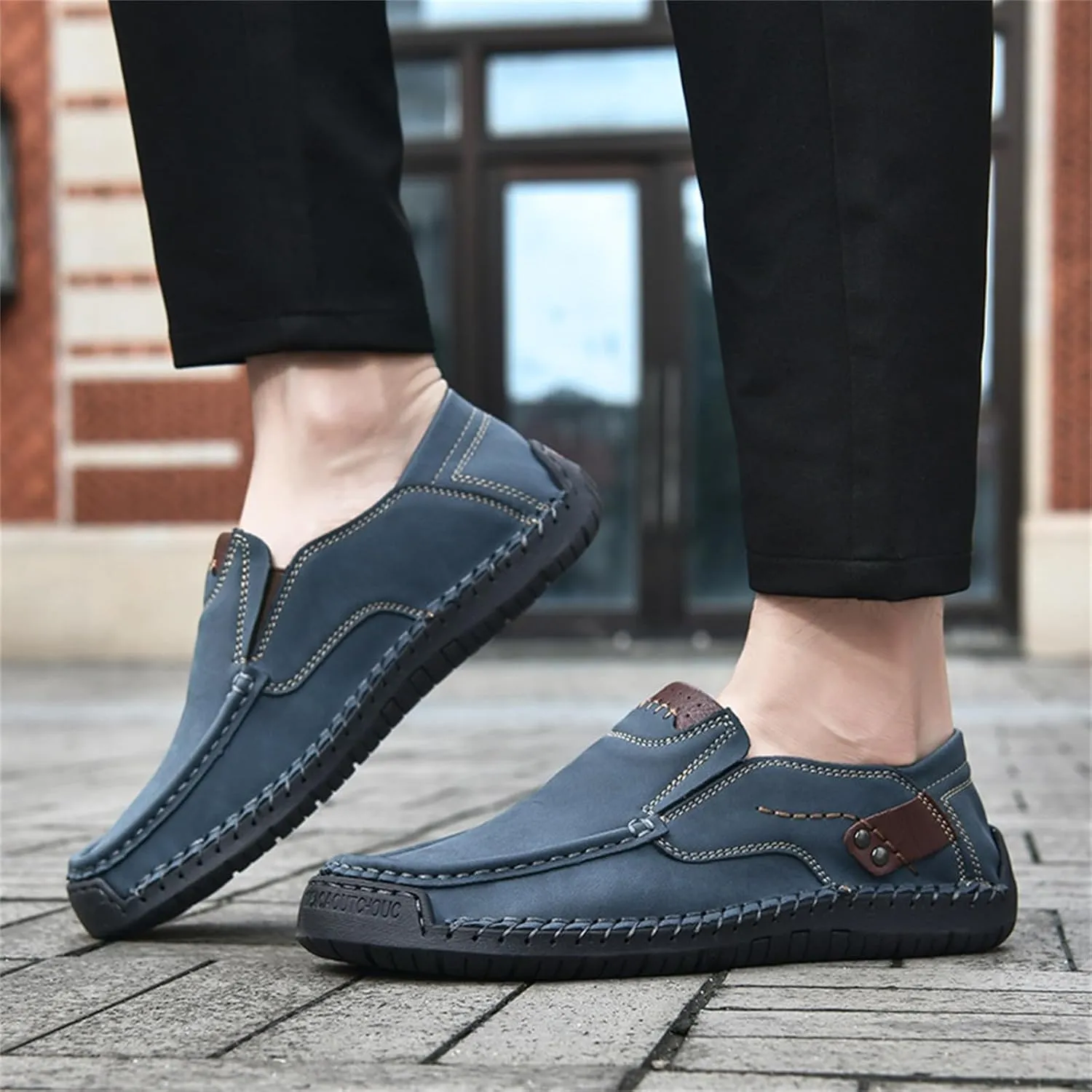 Men's Casual Shoes 2025 Breathable Comfy Flat Bottom Bussiness Casual Shoes for Work Slip on Non Slip Plus Size Leather Loafers for Men