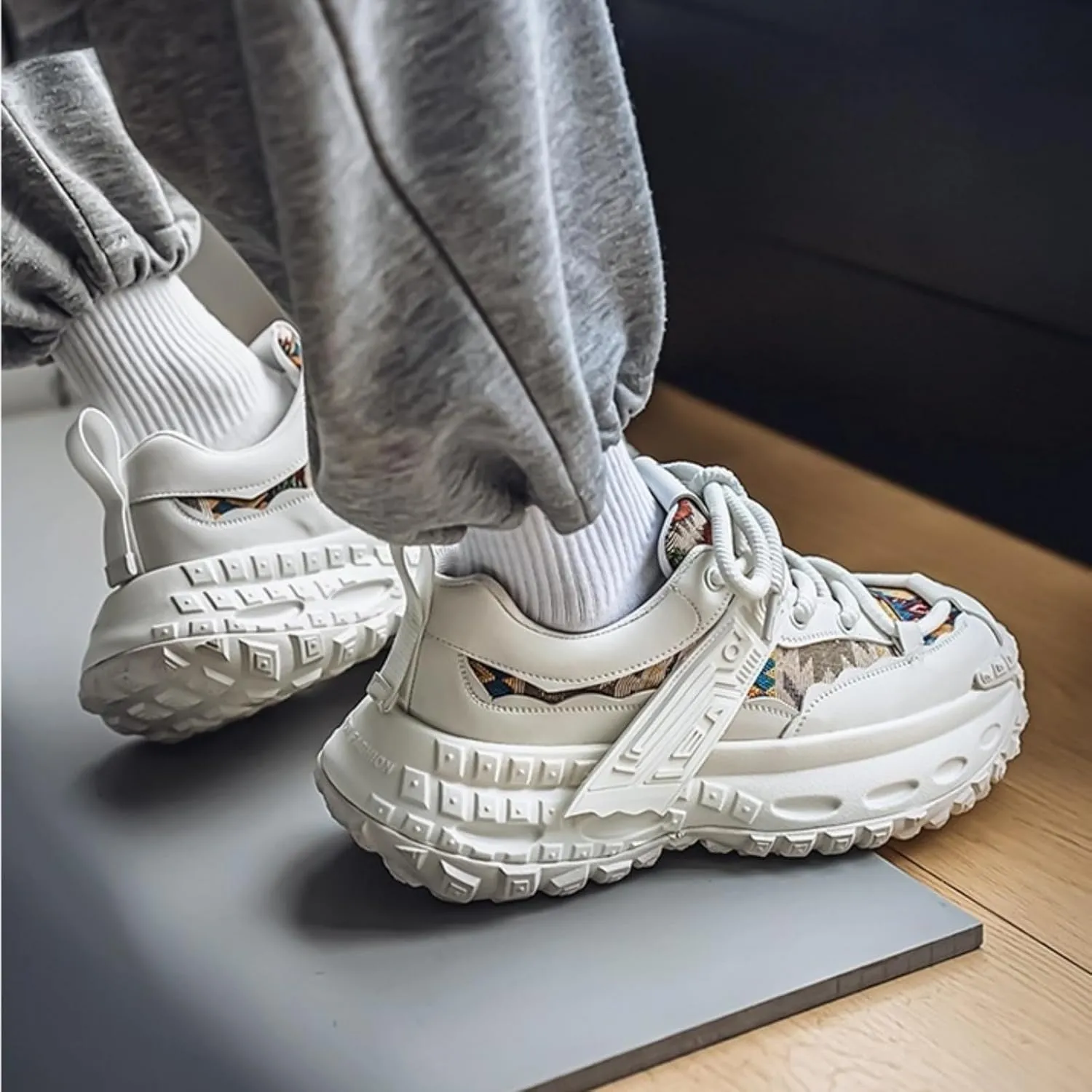 Men's Fashion Leather Lace Up Platform Sneakers Casual Round Toe Low Top Walking Running Sport Shoes for Daily Commutes