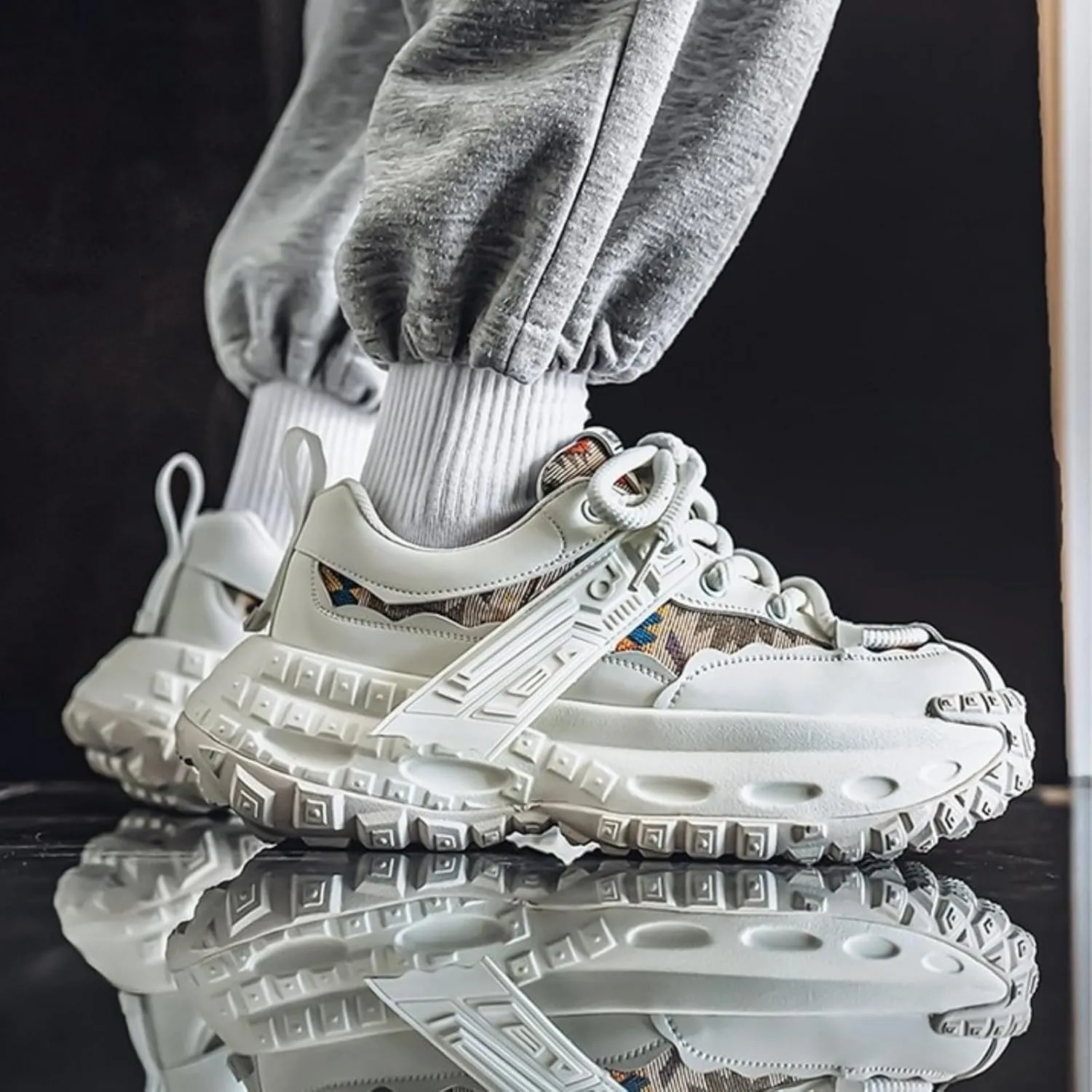 Men's Fashion Leather Lace Up Platform Sneakers Casual Round Toe Low Top Walking Running Sport Shoes for Daily Commutes