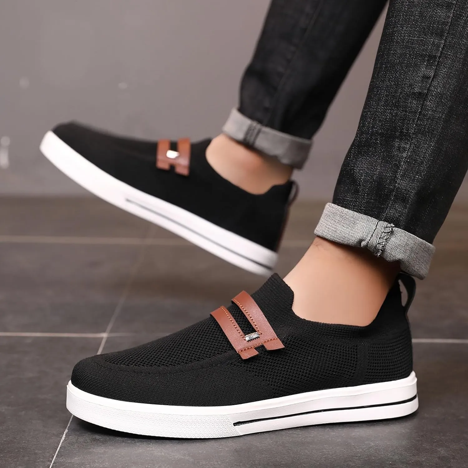 Men's Flat Walking Shoes Casual Sneakers for Men 2025 Casual Mesh Summer Slip-On Breathable Shoe Closed Toe Flatform Daily Casual Shoe
