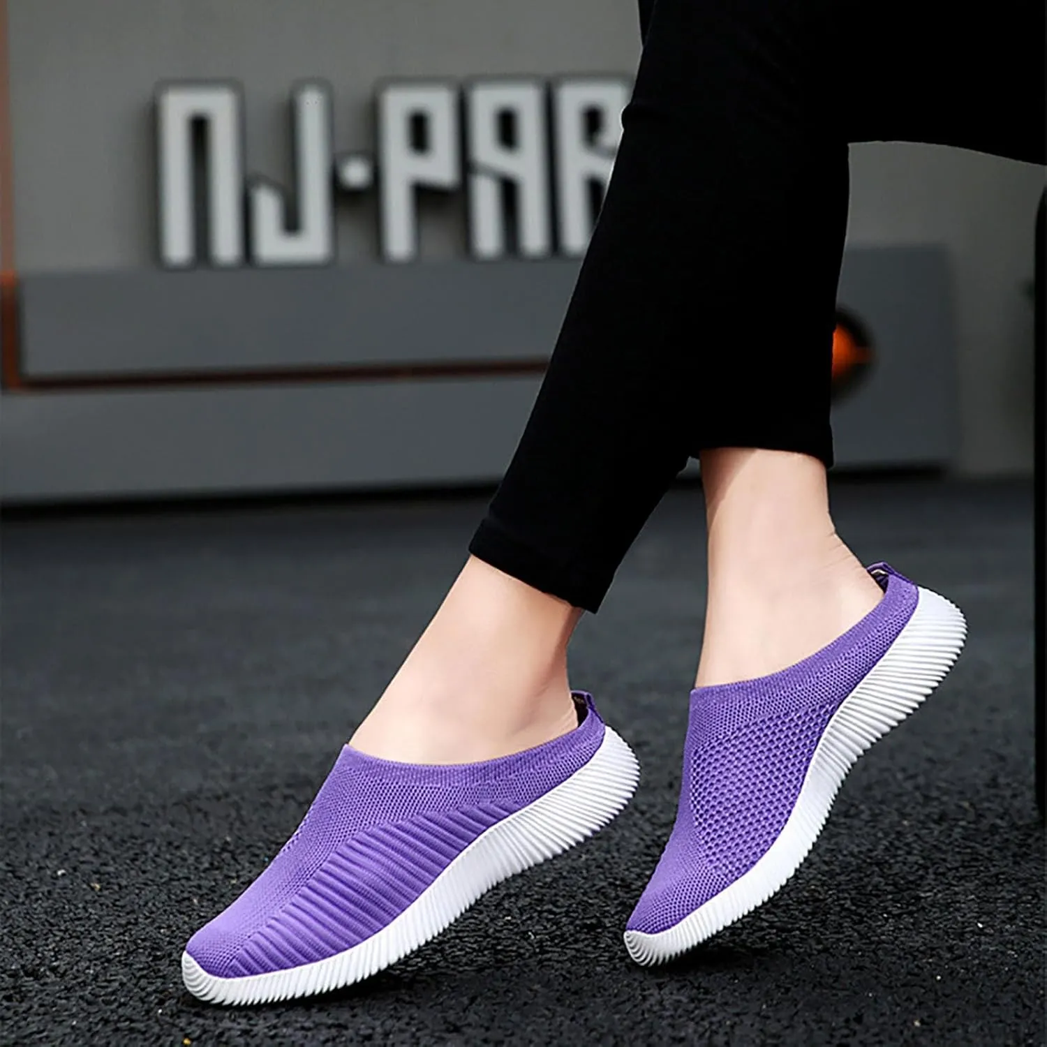 Mens Slippers with Arch Support Casual Mules Slip On Shoes Women Comfort Casual Shoes Trendy Platform Sneakers Waterproof Tennis Shoe White Loafers