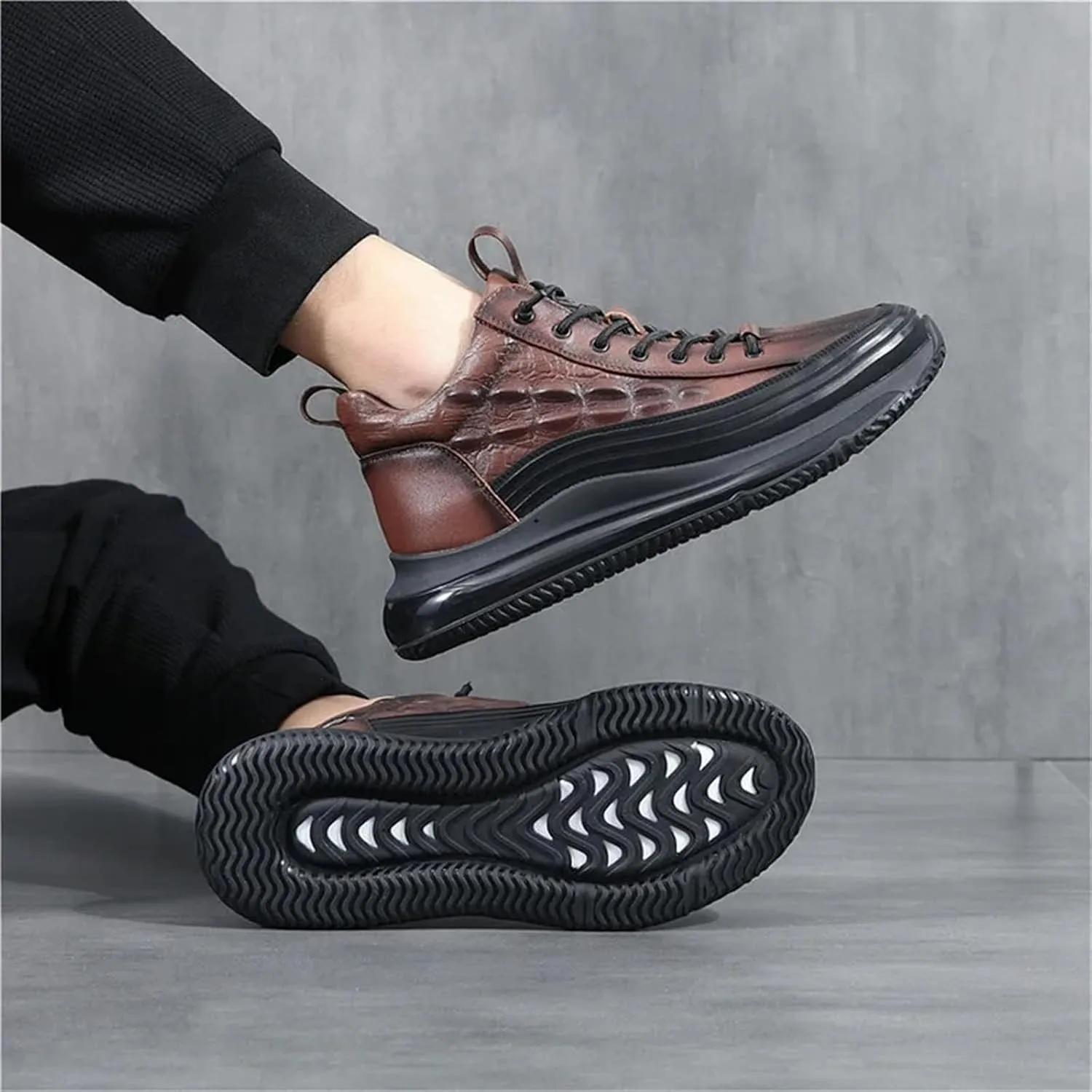 Men's Spring and Autumn High Top Casual Shoes Non Slip All Day Wear Comfortable Breathable Flat Bottom Leisure Sports Shoes Lace up Soft Sole
