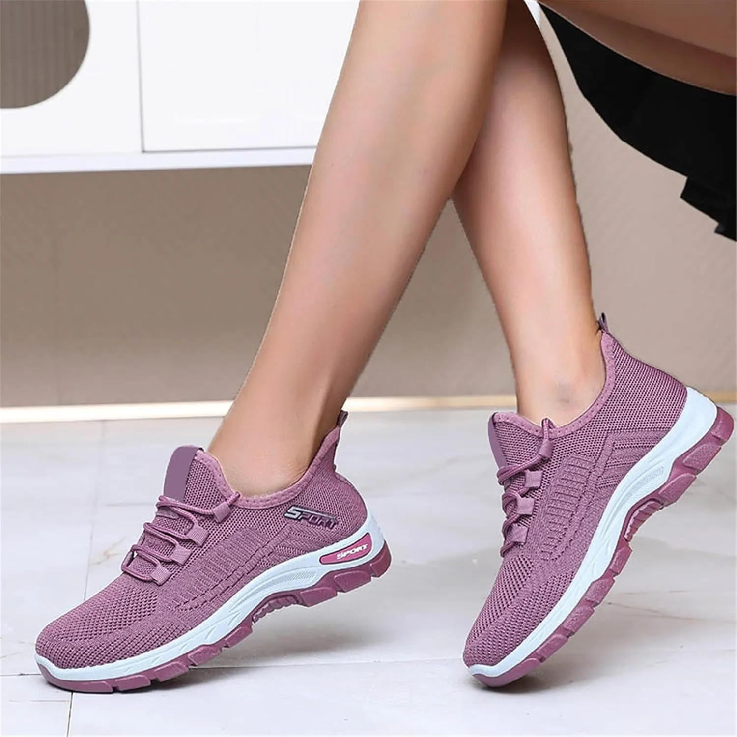 Running Shoes for Womens 2025 Ultra Lightweight Breathable Mesh Tennis Shoe Non Slip Athletic Workout Gym Sneakers