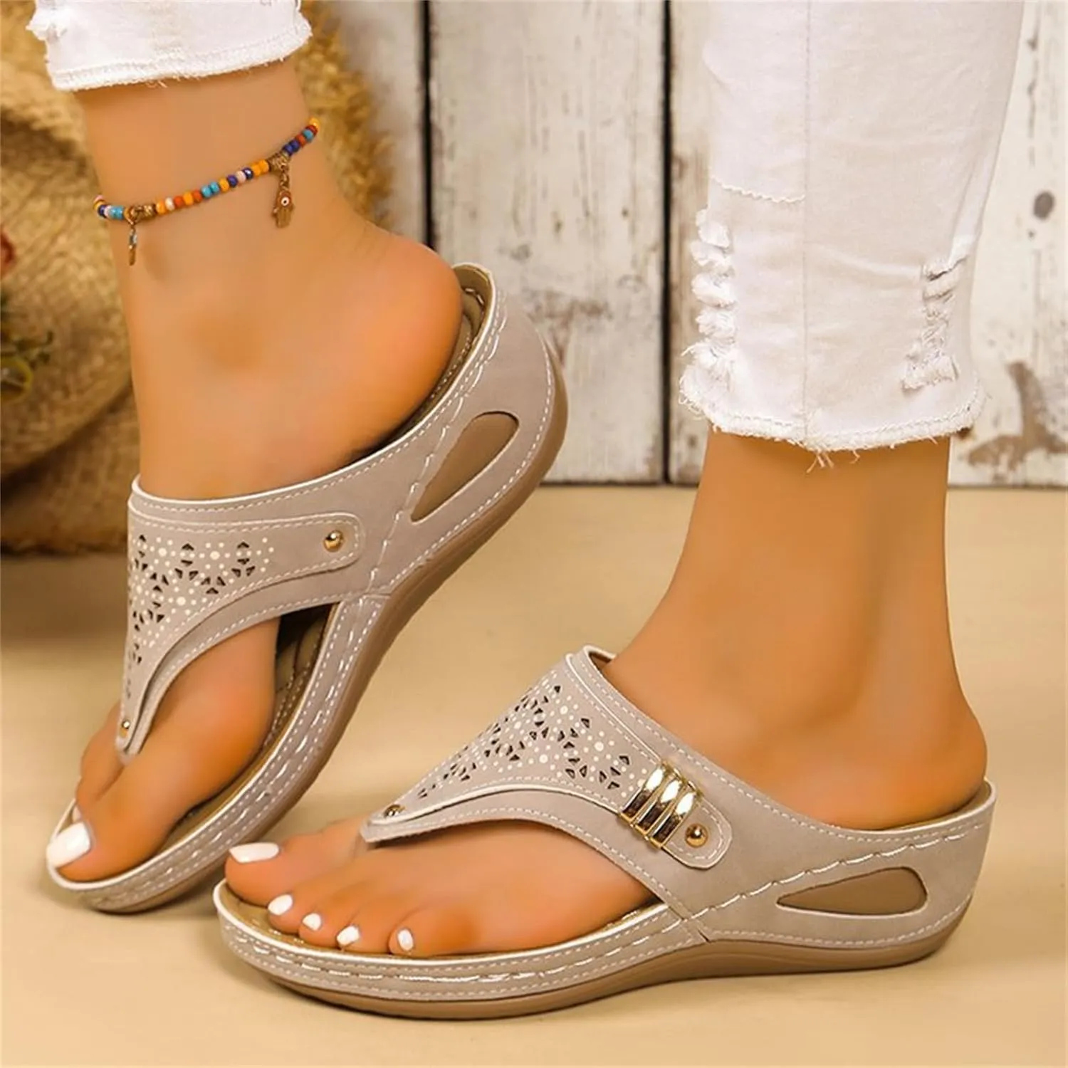 Sandals For Women Dressy Summer,Womens Rhinestone Flat Sandals Crystal Flip Flops Jeweled Beach Sandals Boho Shoes