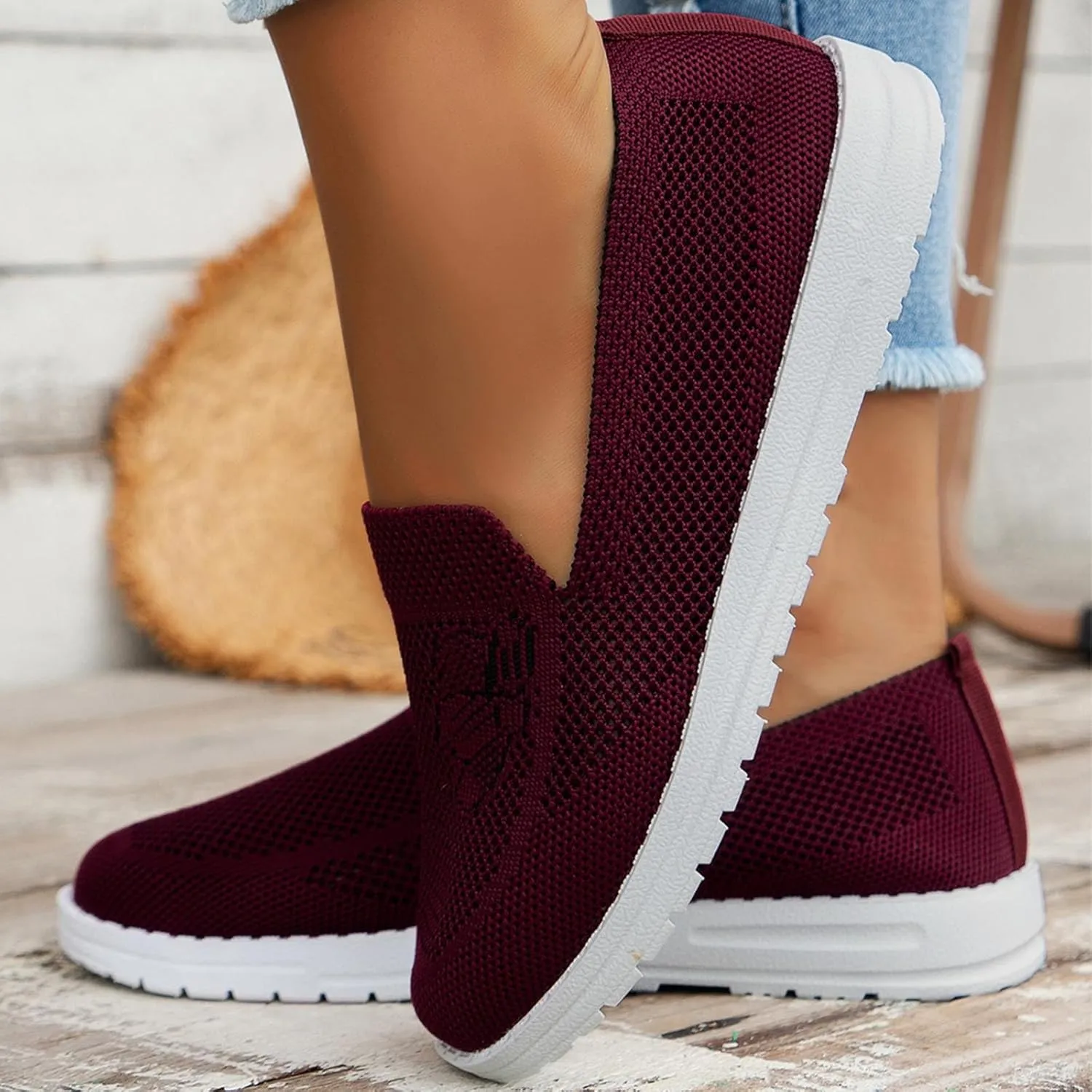 SBGMoSJ Walking Sneakers for Women 2023 Walking Shoes Women Wide Casual Shoes for Women Low Heels Comfortable Black Tennis Shoes for Women Comfortable Comfy Winter Dress Shoes for Women