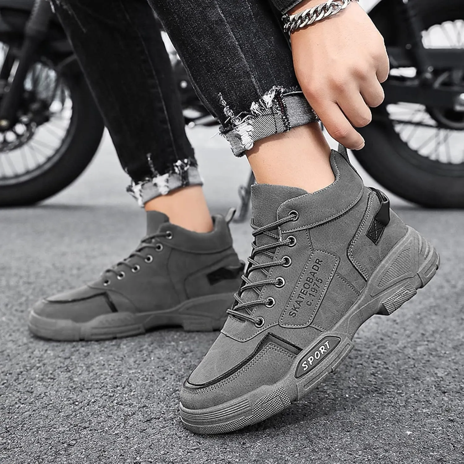 Slip on Walking Shoes Men Comfort Memory Foam Breathable Hiking Shoes Lightweight Fashion Sneakers Non Slip Arch Support Vacation Training Gym Shoes Wide Width