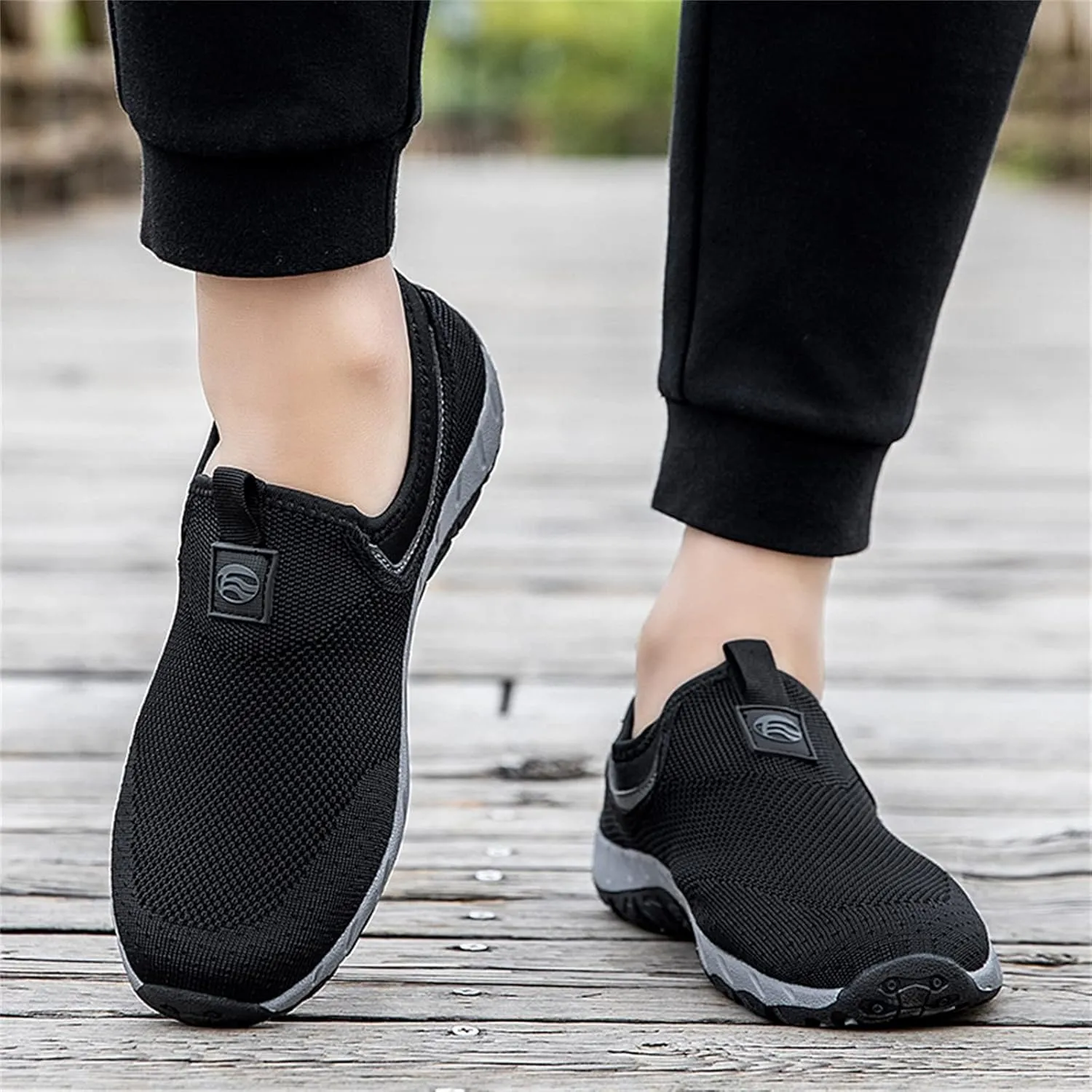 Slip on Walking Shoes Men Comfortable Memory Foam Breathable Fashion Sneakers Non Slip Arch Support Cushioning Athletic Running Shoes