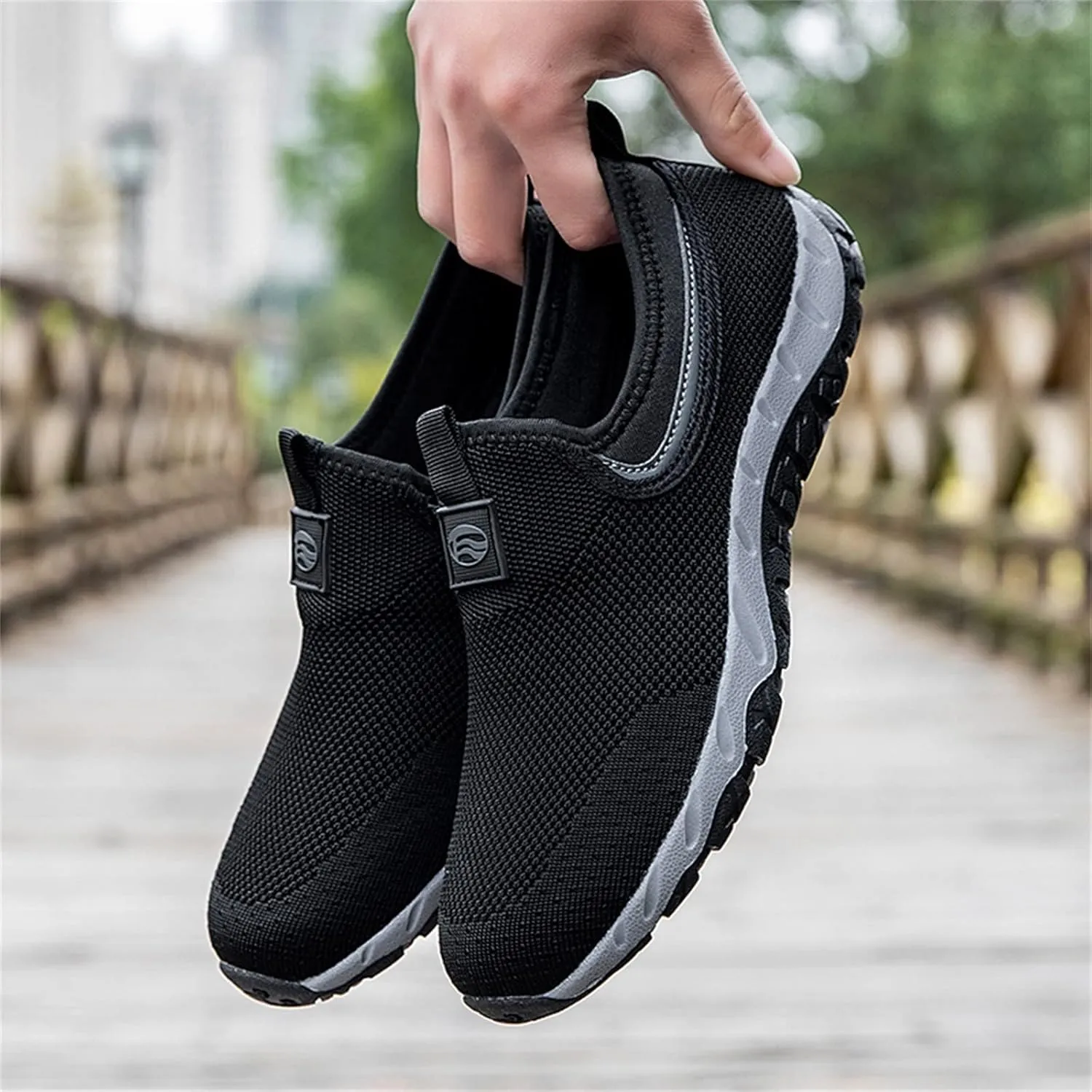 Slip on Walking Shoes Men Comfortable Memory Foam Breathable Fashion Sneakers Non Slip Arch Support Cushioning Athletic Running Shoes