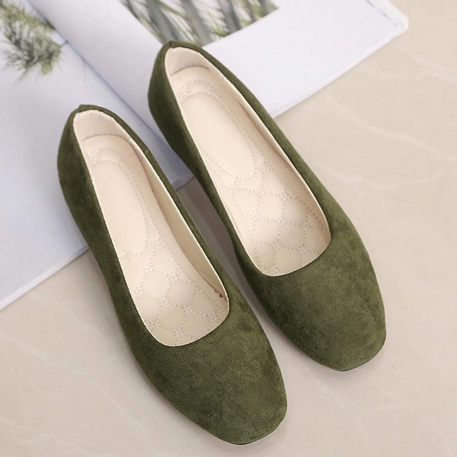 Women Round Toe Flats Comfortable Fashion Ballet Flat Shoes for Women Dressy Slip-ons Loafers