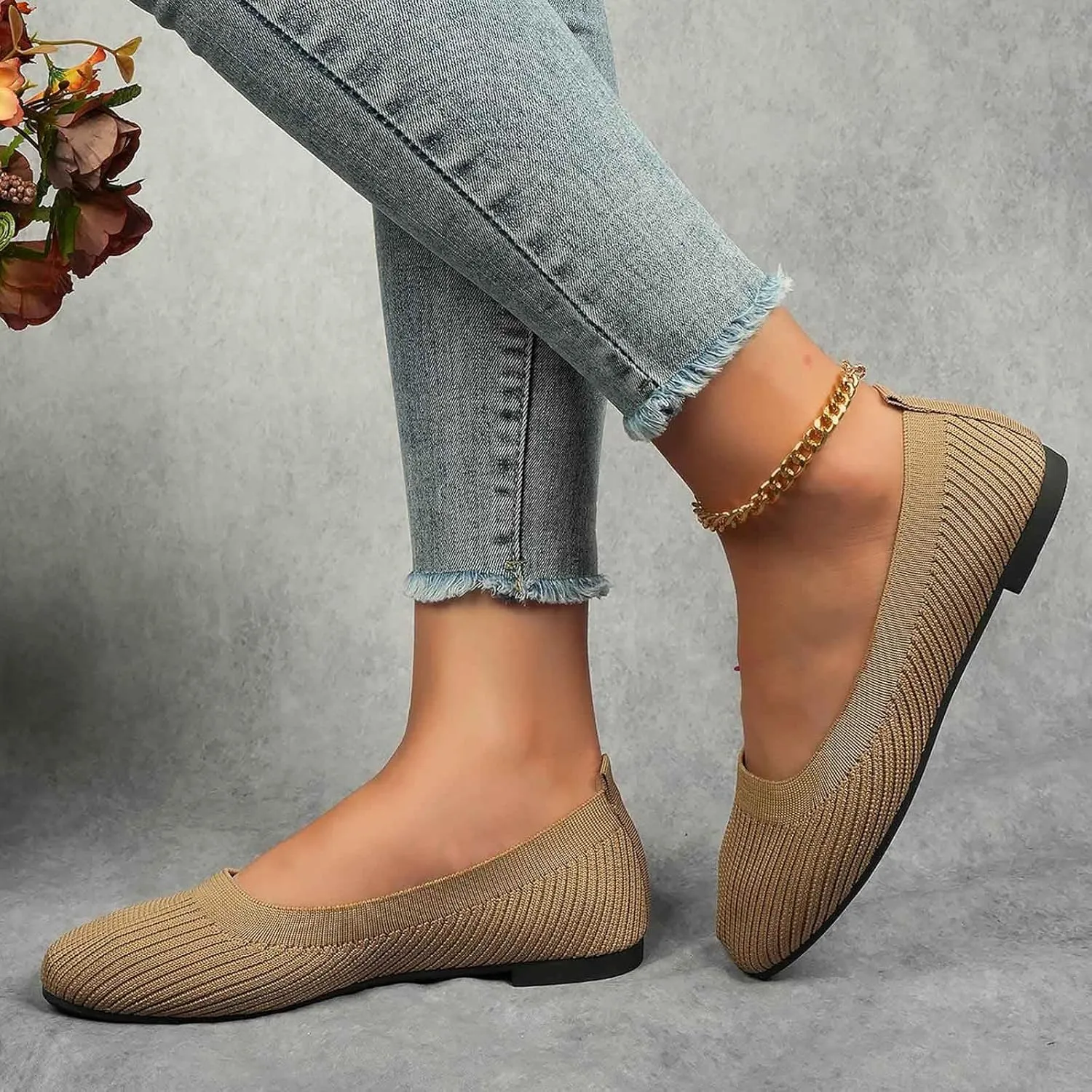 Women's Casual Slip On Loafers Breathable Comfortable Flat Shoes for Daily Wear with Jeans Shorts Pants Spring