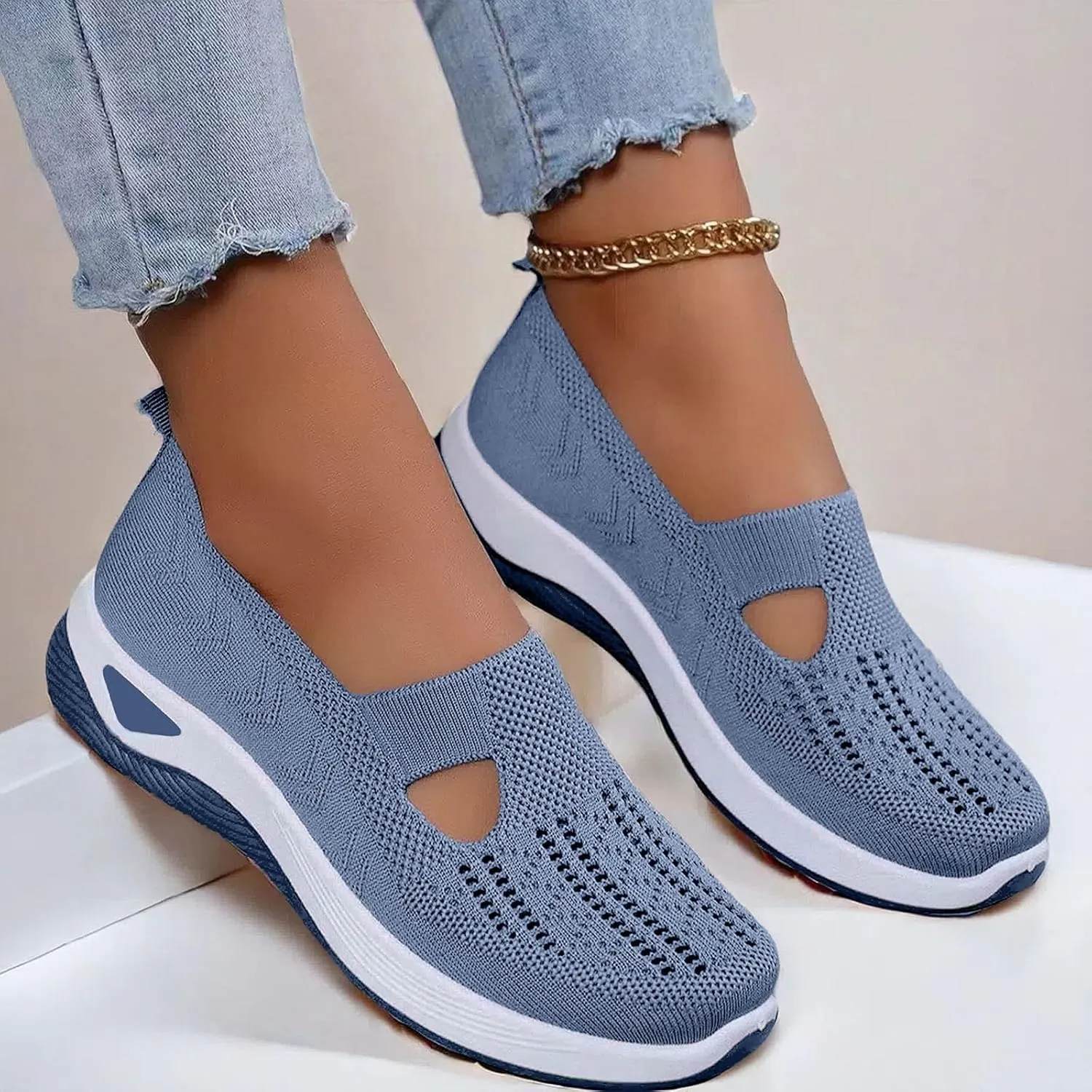Women's Woven Walking Shoes Fashion Sneakers for Ladies 2025 Hollow Casual Mesh Summer Slip-On Breathable Shoe Flat Bottom Closed Toe Daily Casual Shoe